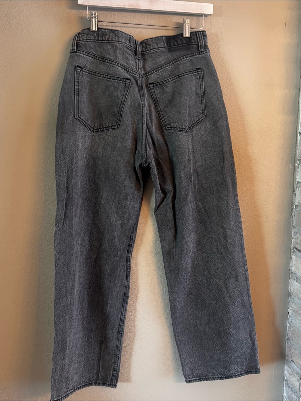 ABERCROMBIE Loose HR Denim - Picture 5 of 7